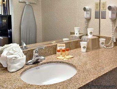 Days Inn By Wyndham Richmond Hill/Savannah Rum bild