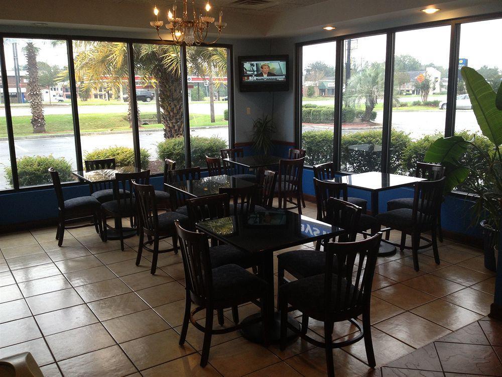 Days Inn By Wyndham Richmond Hill/Savannah Exteriör bild