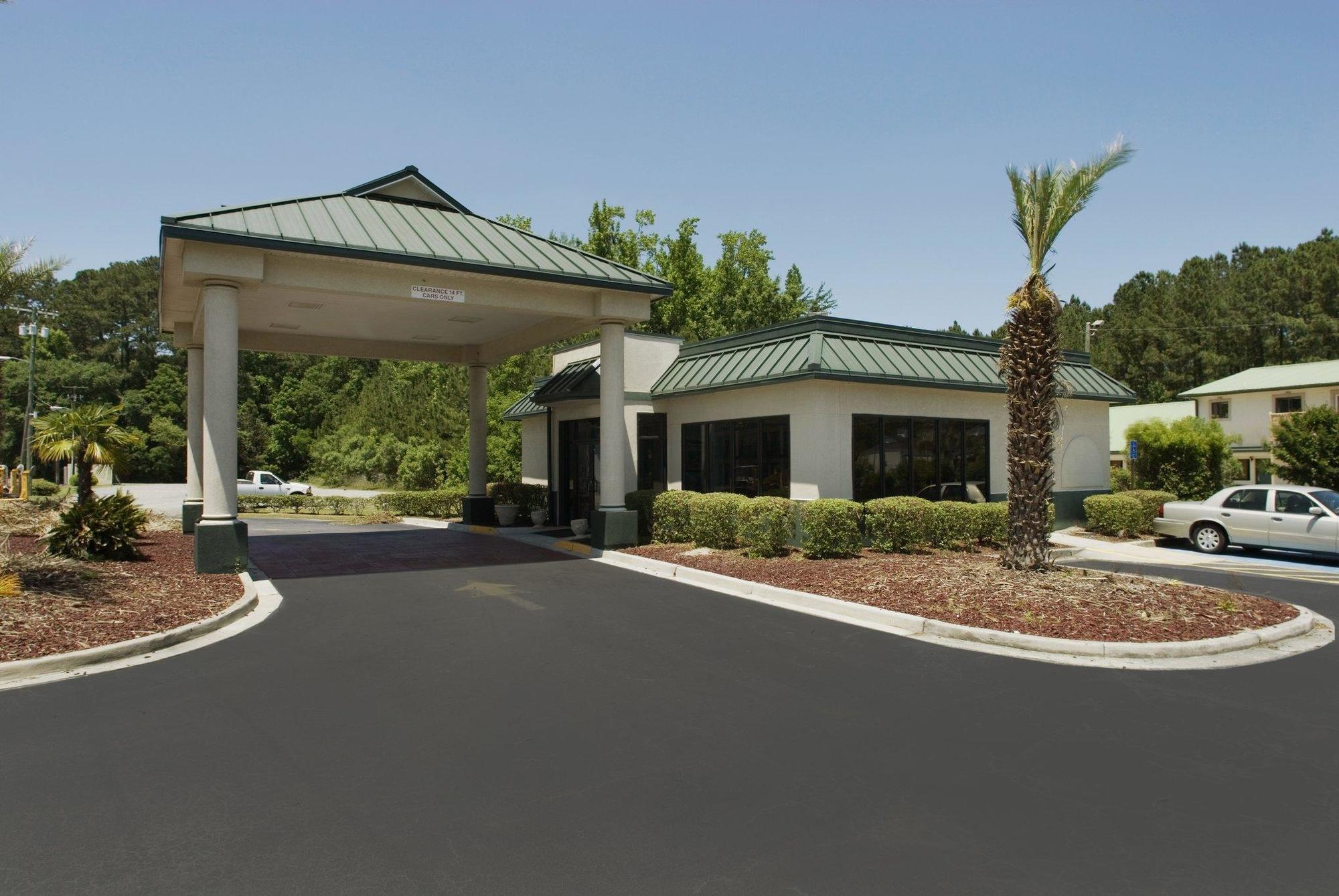 Days Inn By Wyndham Richmond Hill/Savannah Exteriör bild