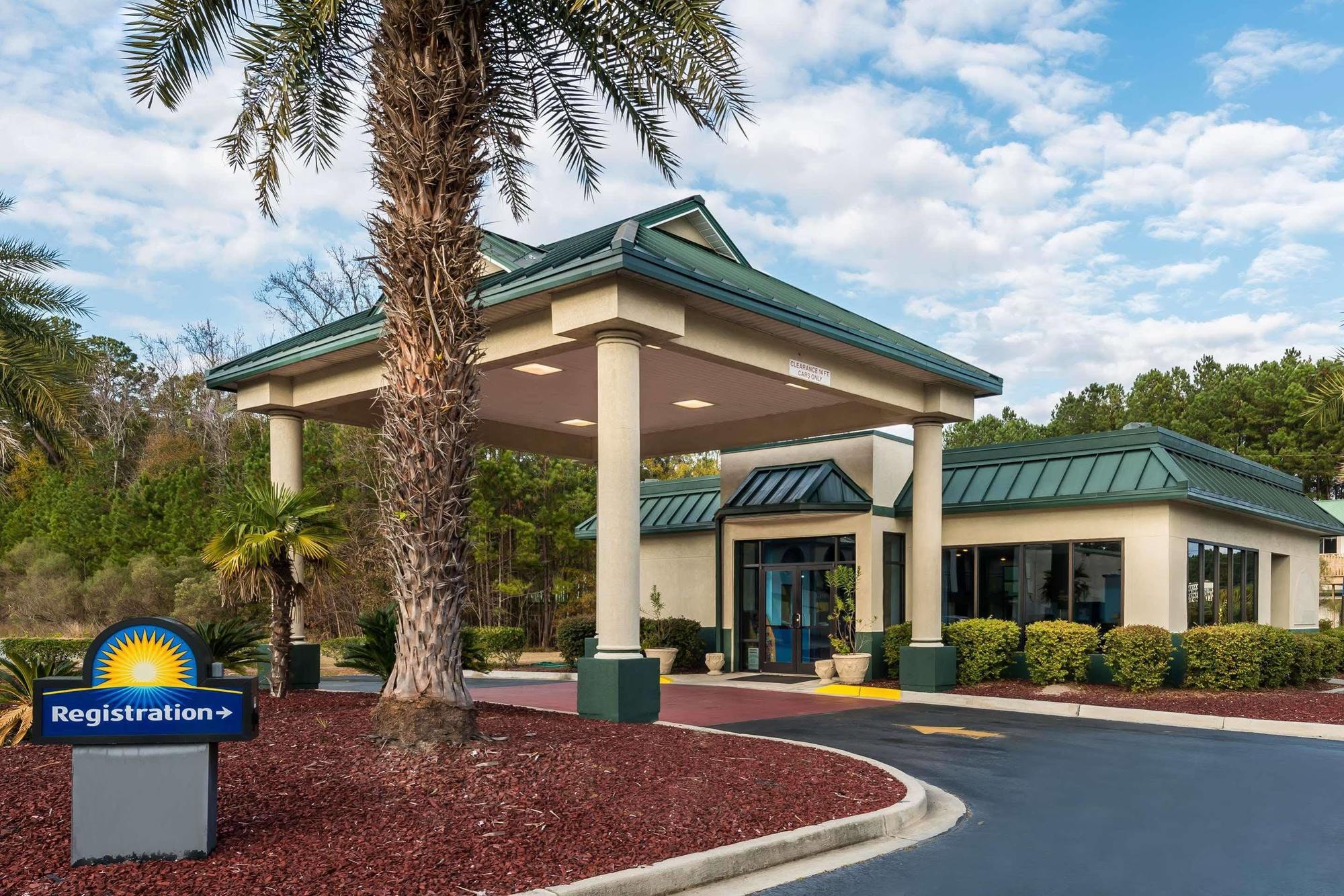 Days Inn By Wyndham Richmond Hill/Savannah Exteriör bild